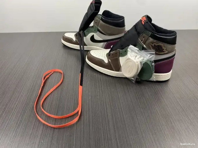 One Kick Hand DH3097-001 1 Jordan Air High OG Crafted 0605